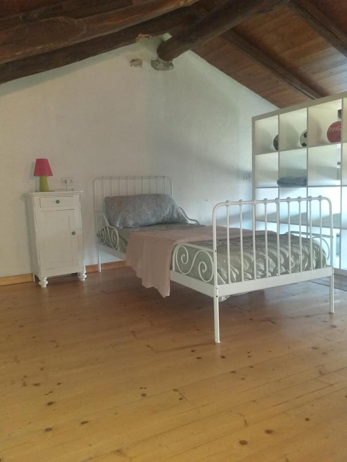 Отель Casa Patrone Nebbiuno Экстерьер фото