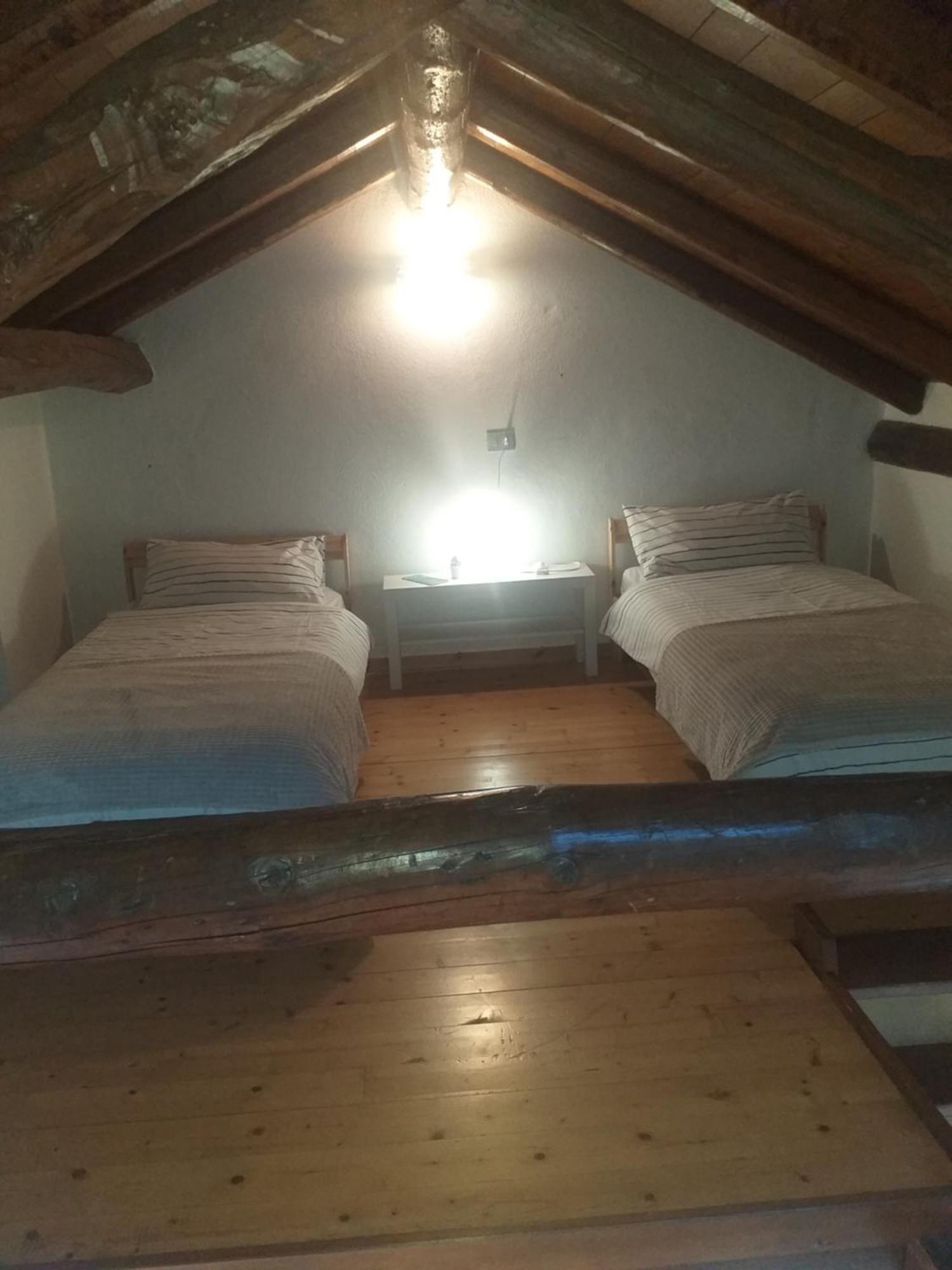 Отель Casa Patrone Nebbiuno Экстерьер фото
